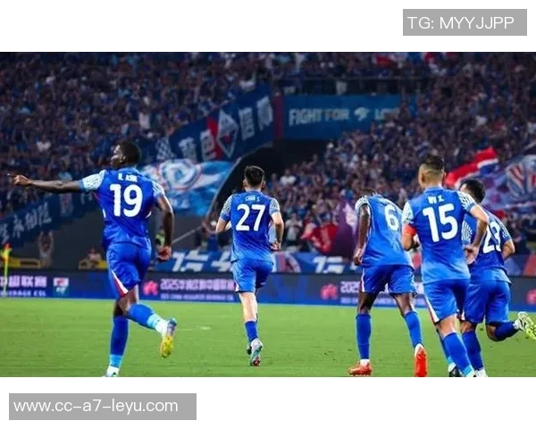 申花客战广岛全主力出战米内罗吴曦领衔首发戴伟浚替补待命